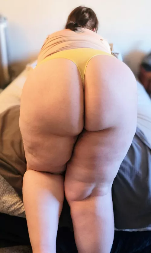 Are you an ass man?  by Chubby_Tulip