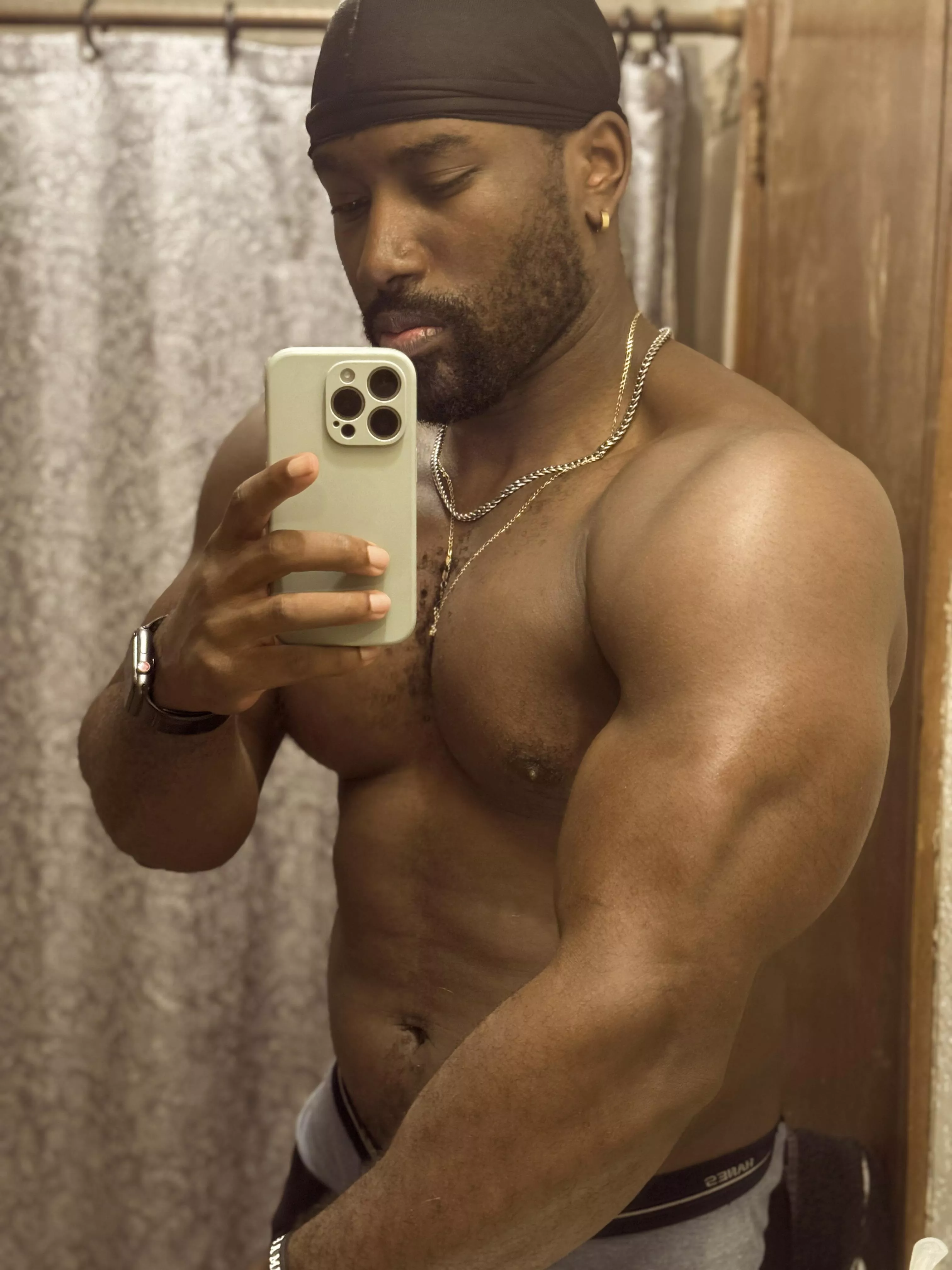 Flooding your feed  posted by BlackReacher24