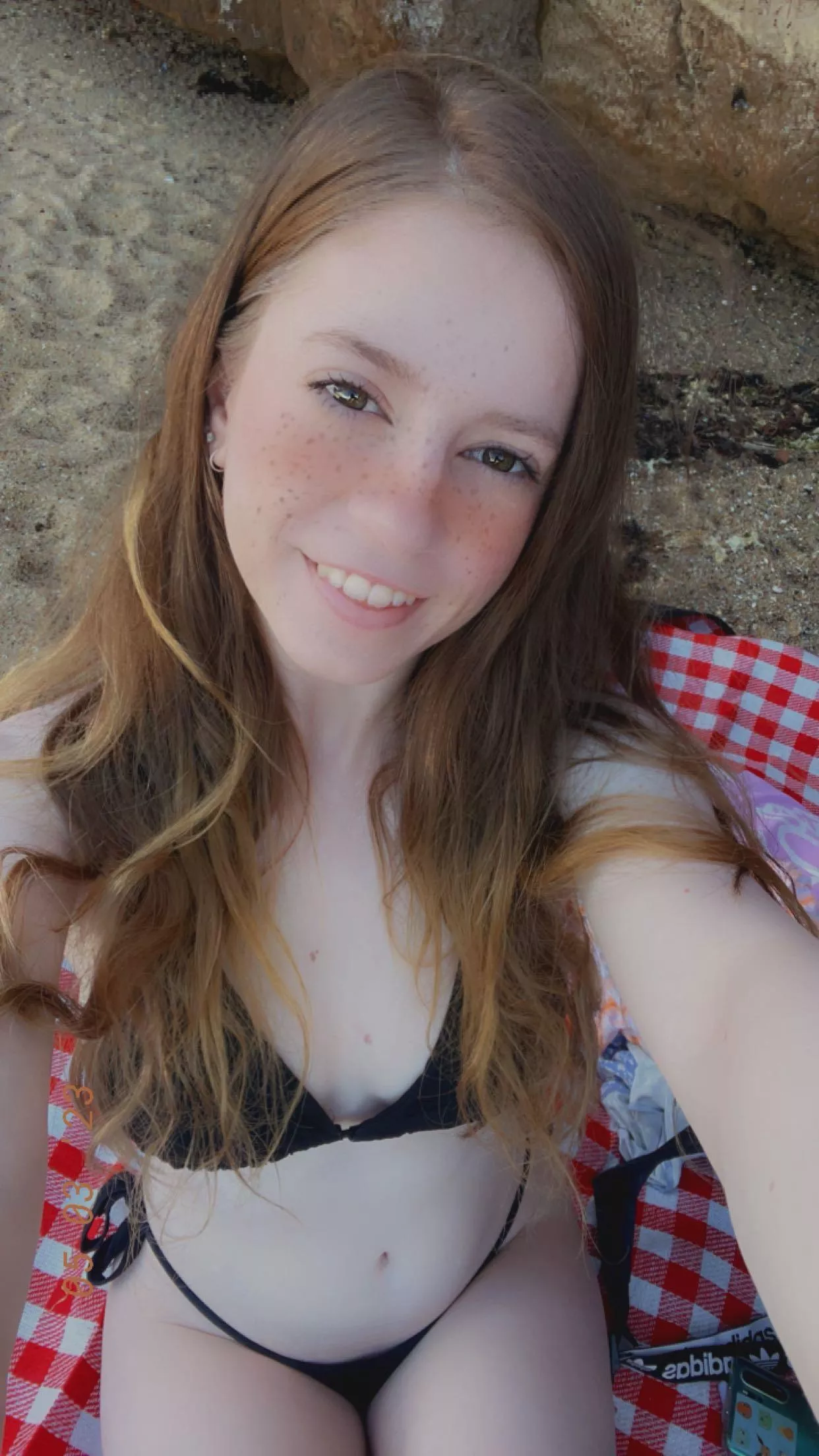 i hope i’m the cutest in your eyes 💞 posted by ellieraelol