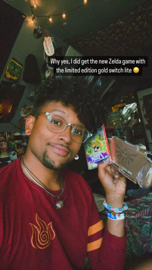 Overwatch or smash bros friends? Guess my main😛 by christianthegreat