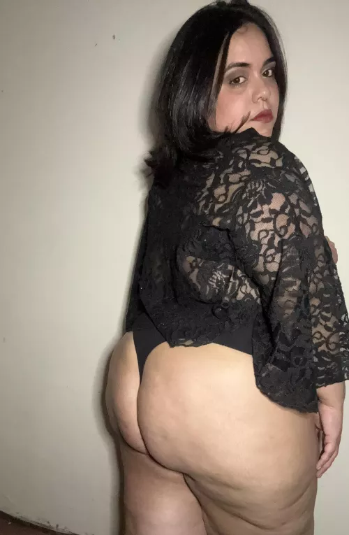 Please tell me that you love women of my size by Tall-Advertising1569