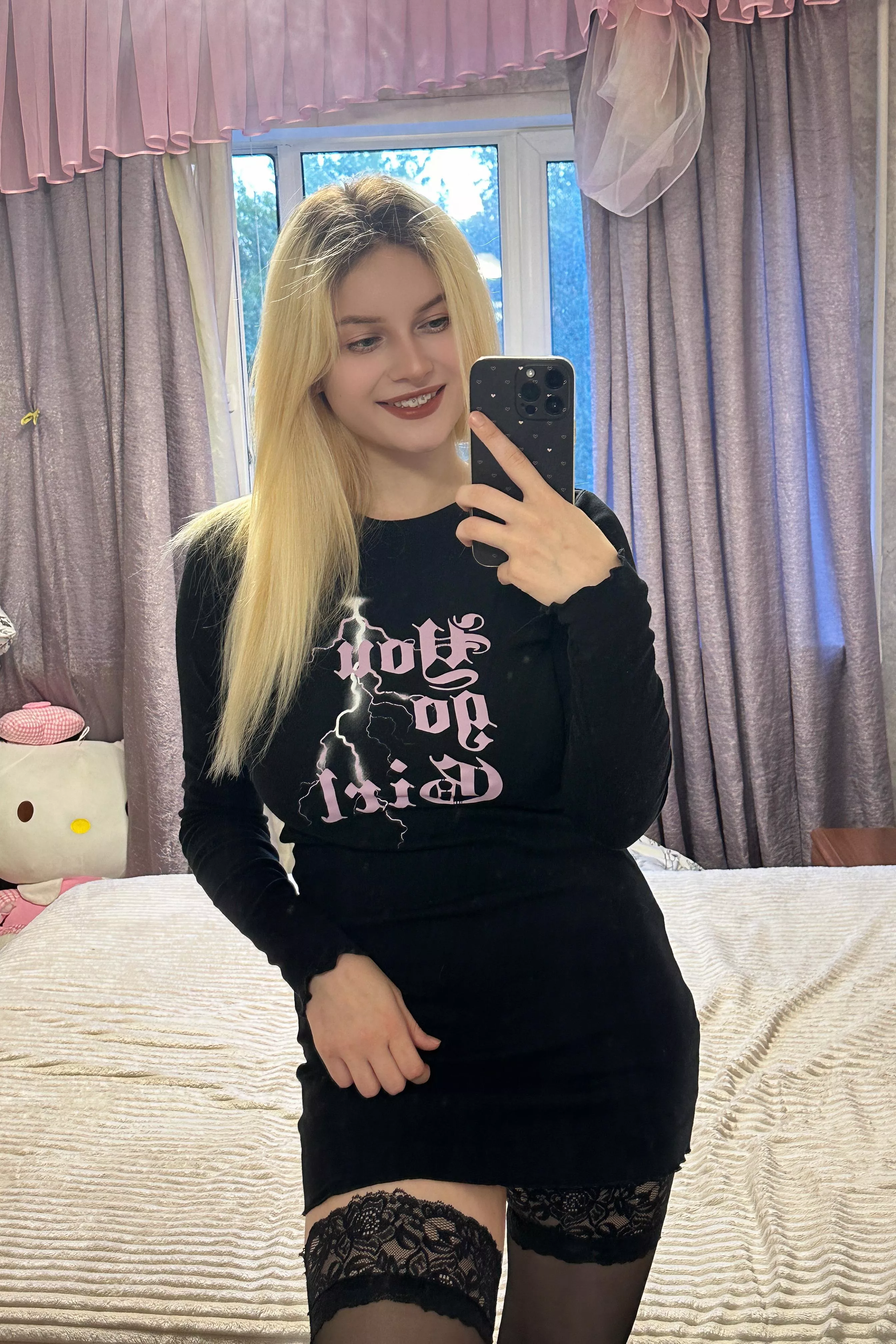 Sexy and comfortable, I think I can even go to a cafe in this posted by AngelicDesireFlame