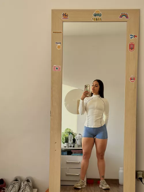 Shorts season = leg day season by Bella-fit