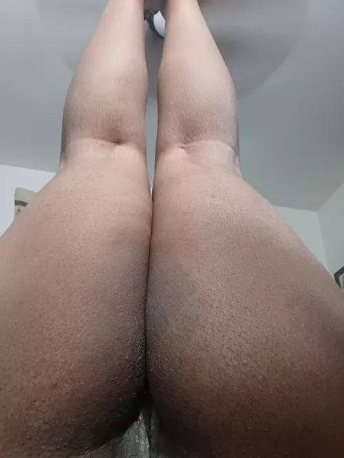 Thick thighs saves lives  by ImtheSHITzu