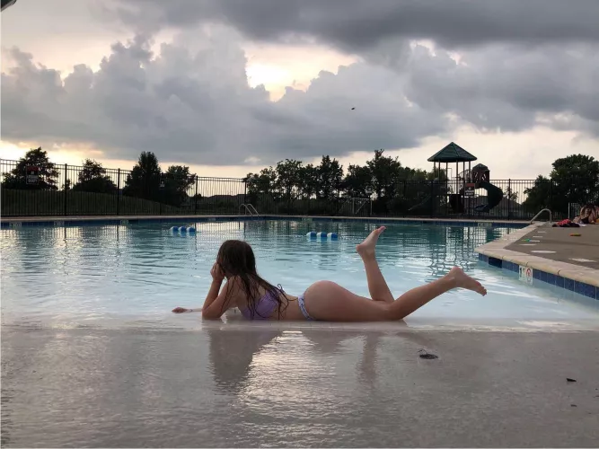 Why is it so fun to wear bikinis!  by itsemilee22