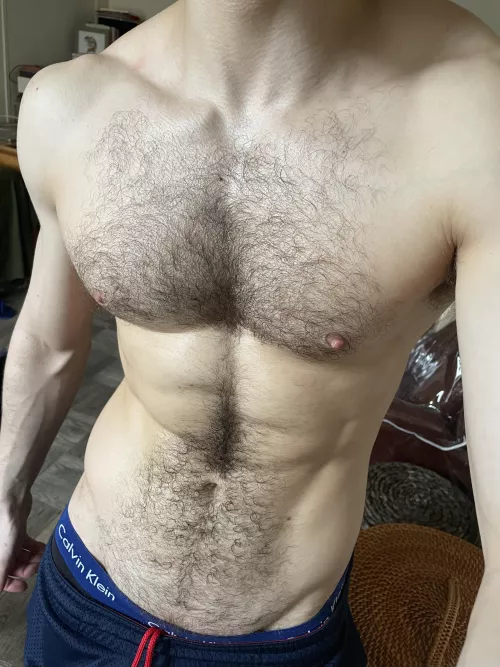 Would you lick my hairy meaty chest? 👅 by deoctubre