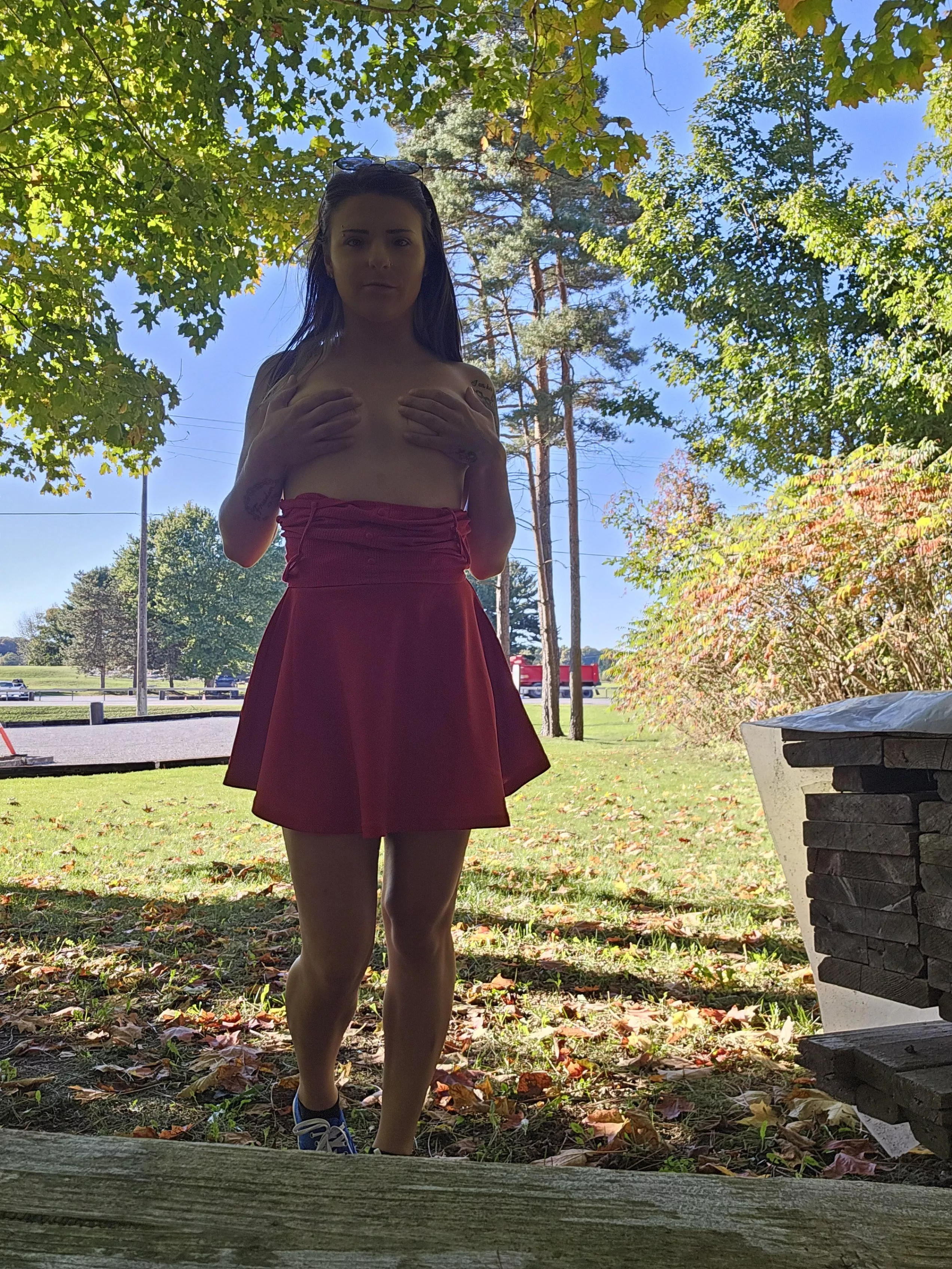 Yes the highway is right there! posted by mustardfustard