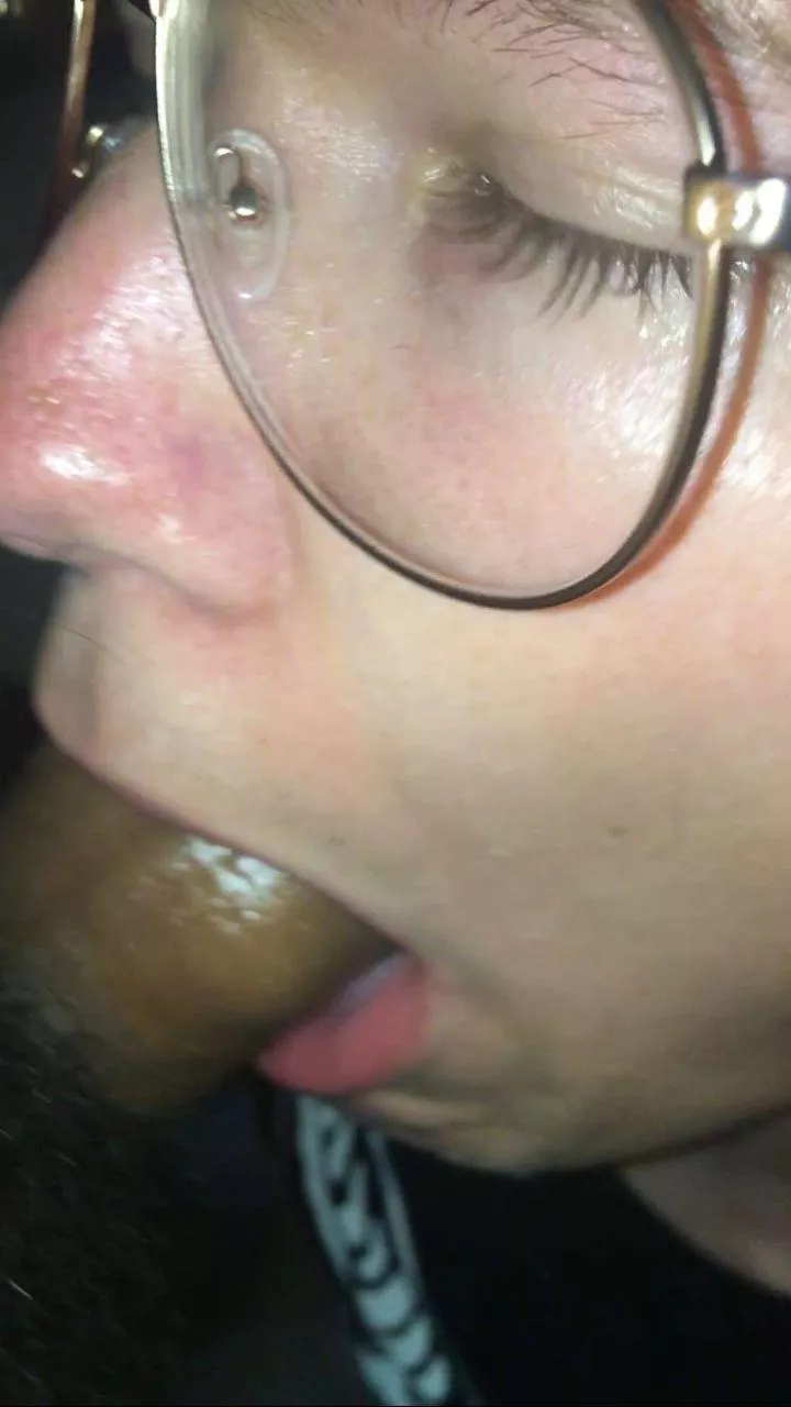 Another one of my twinks. I legit felt it curve down his throat 🤤  posted by KhaziThaGod762