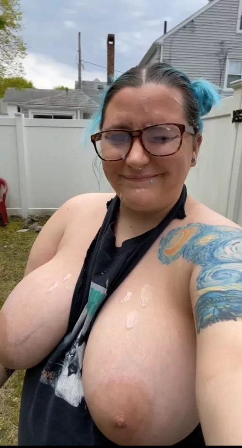 Cum selfie in the yard by SatanHerself6-6-6