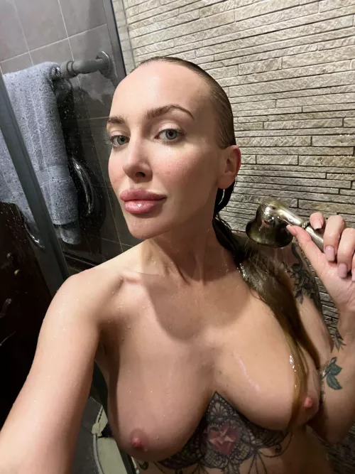 For a change, here's a photo of me in the shower. by BabySweetestt