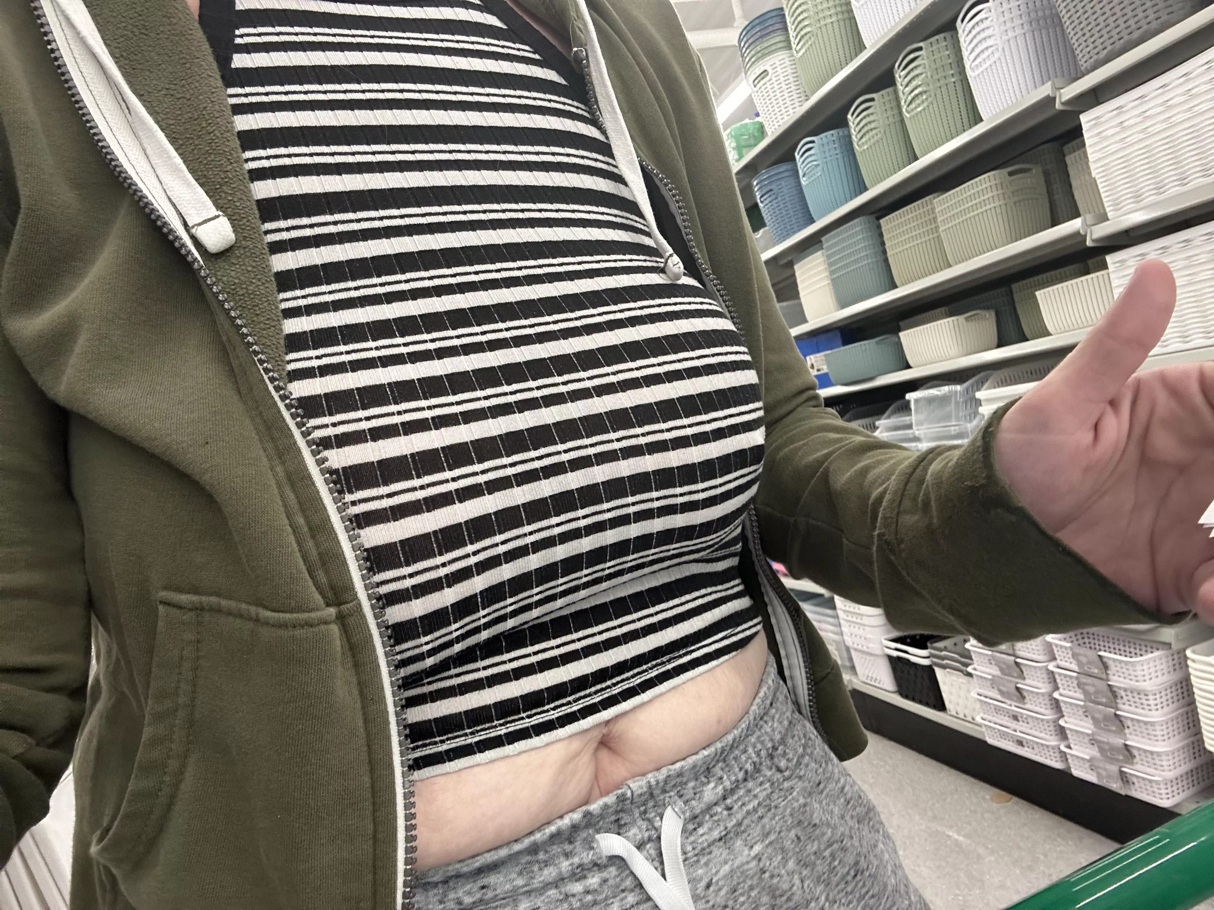 Hanging freely shopping posted by _blondebabe420