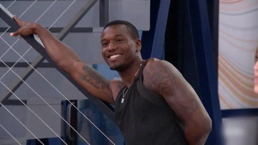 How the hell is this the first pic of cam in this subreddit shame on all of you by _mikedotcom