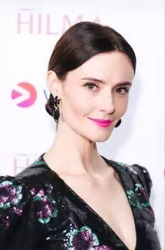 Rebecca Calder posted by xrazee