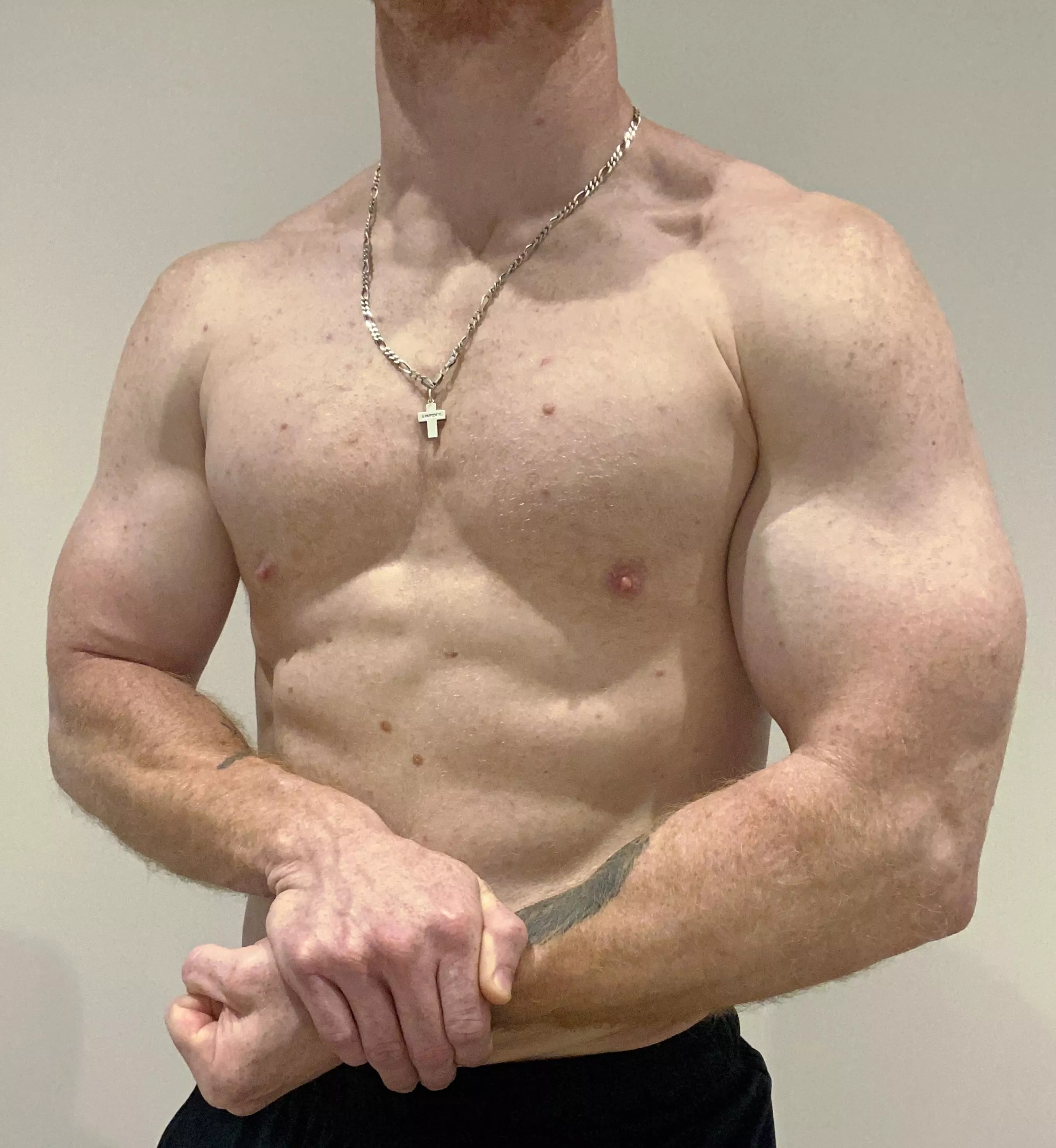 Suns and guns and happy Sunday ☺️ posted by _TtTToriginal_