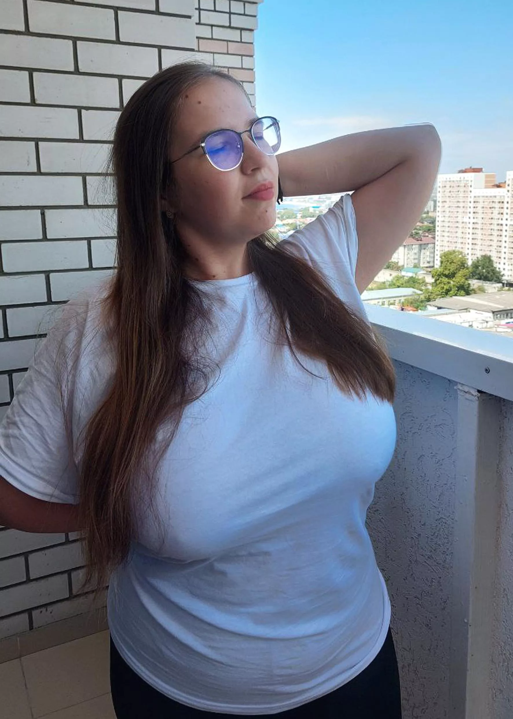 Unfortunately, only oversize clothes fit me posted by _MeattLoaf_