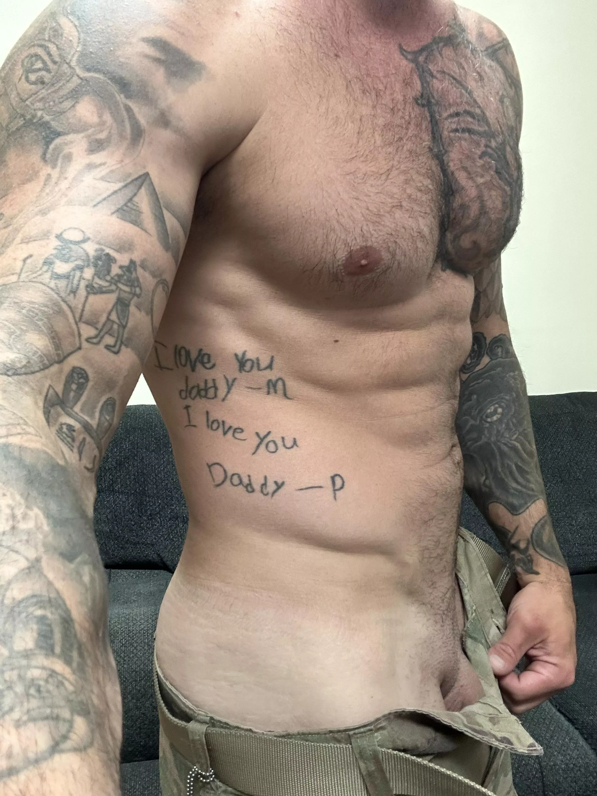 Who loves a military daddy?  posted by zolder85