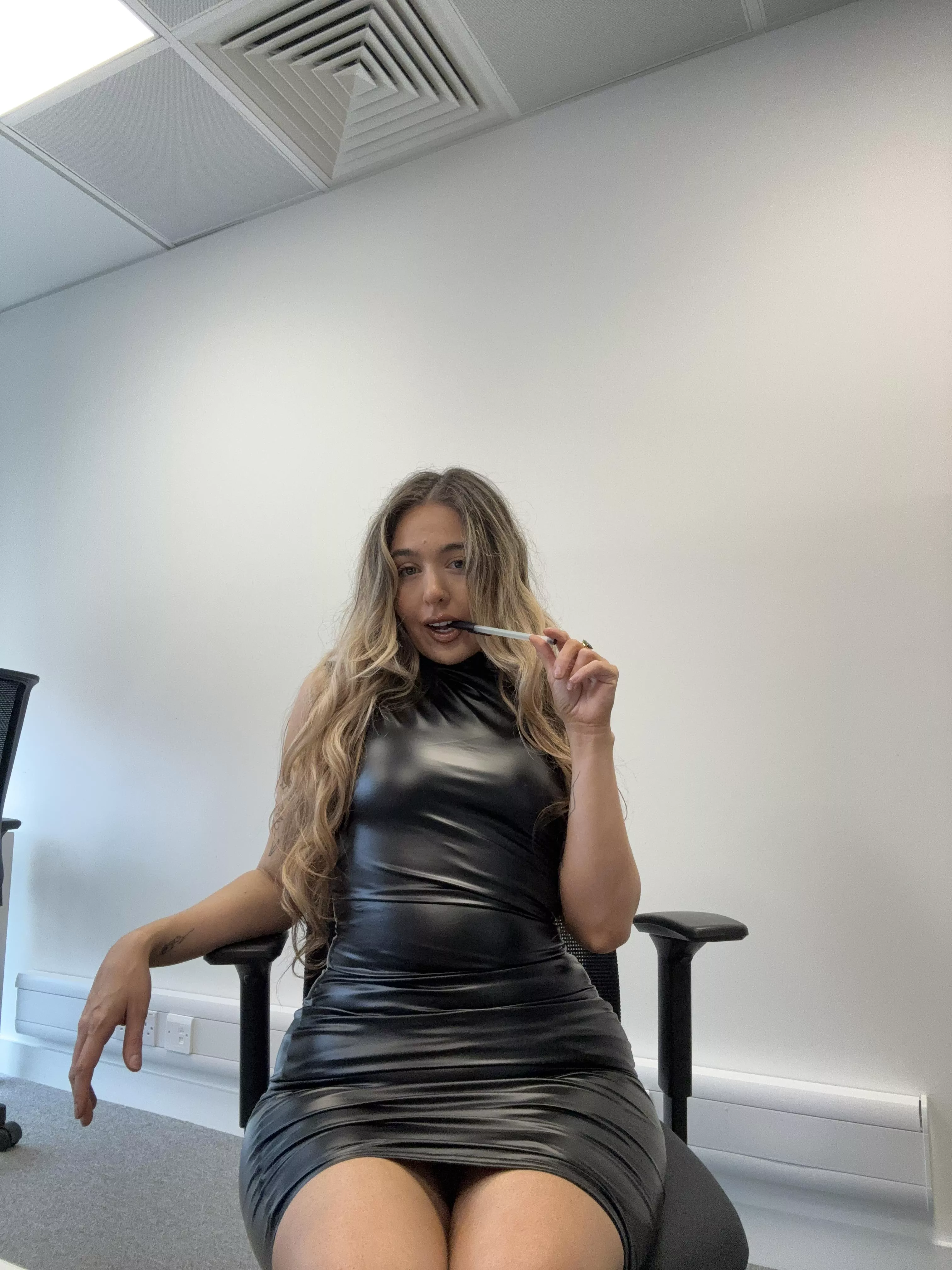 Working extra hard. posted by Naughtnx