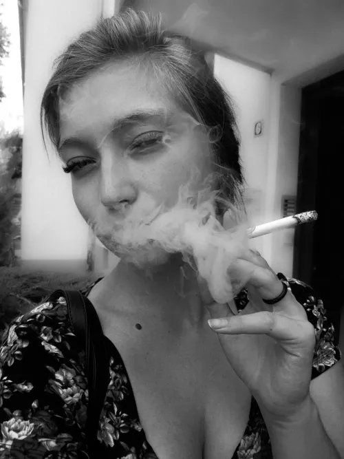 Good morning from your smoking goddess 🚬☀️ by TheresaSmoke