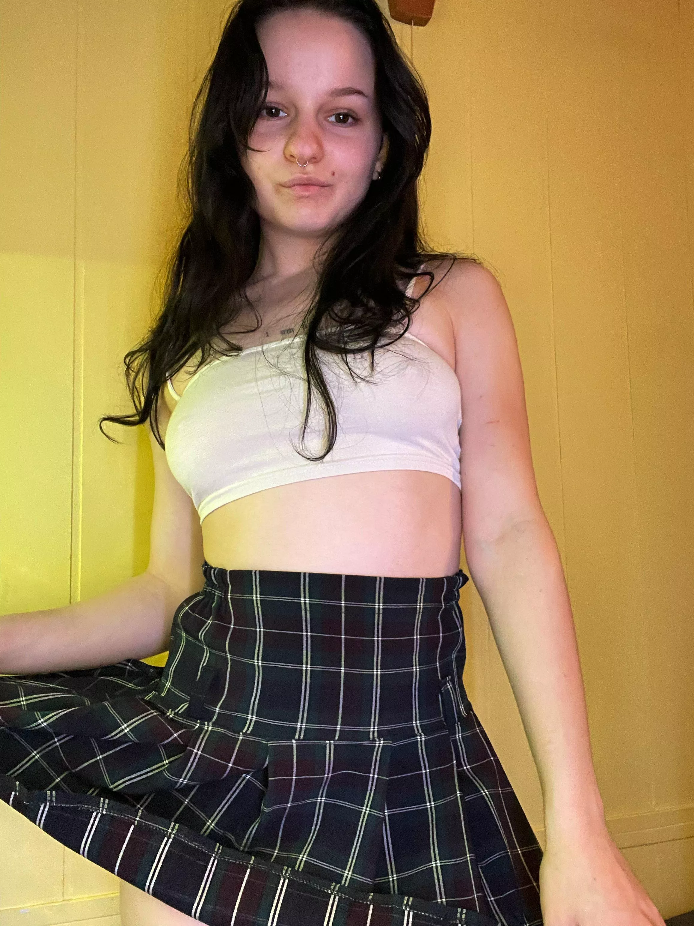 I wish more older guys wanted to fuck me posted by LORENA_LOVE