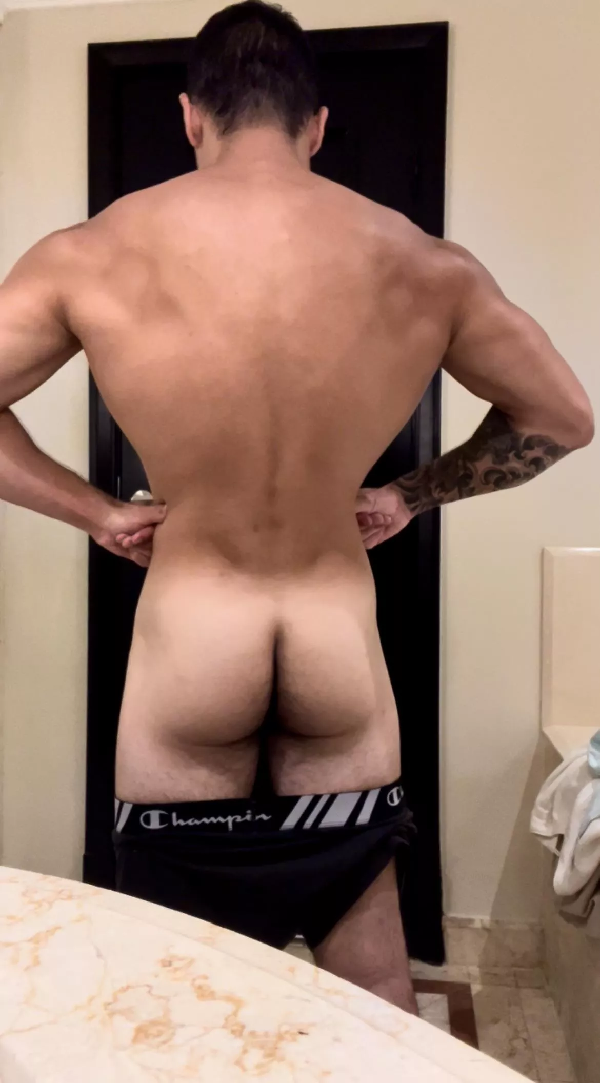 Need to tan my pale hairy cheeks in your backyard 😁🤭🤭 posted by TheeGuyDerek