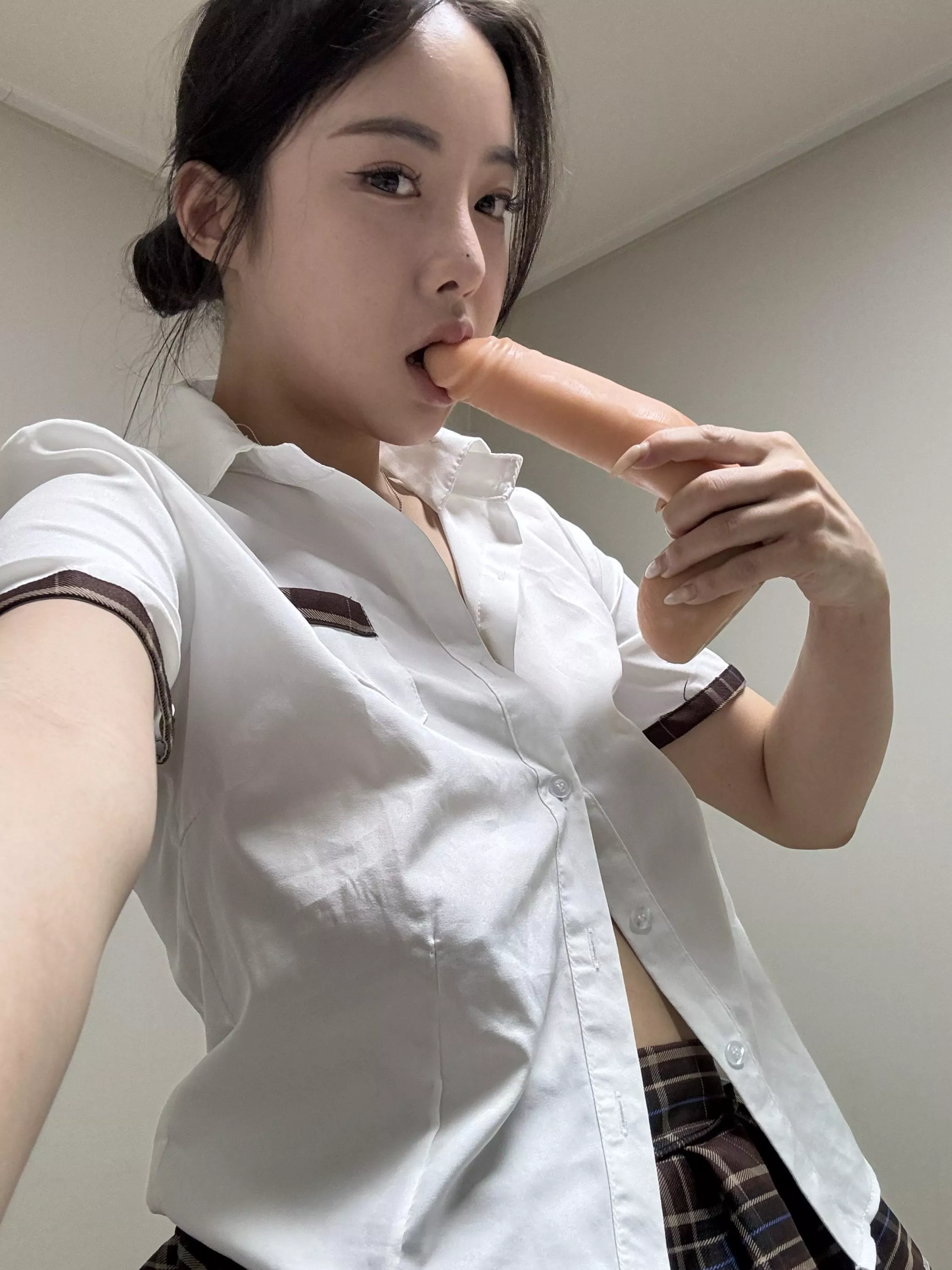 Will you help me with my assignments if I suck your cock? posted by Specialist_Date6683