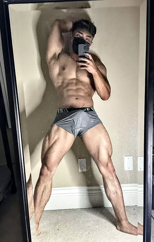 [19] come clean my sweaty balls post workout  by AlexParkxxx