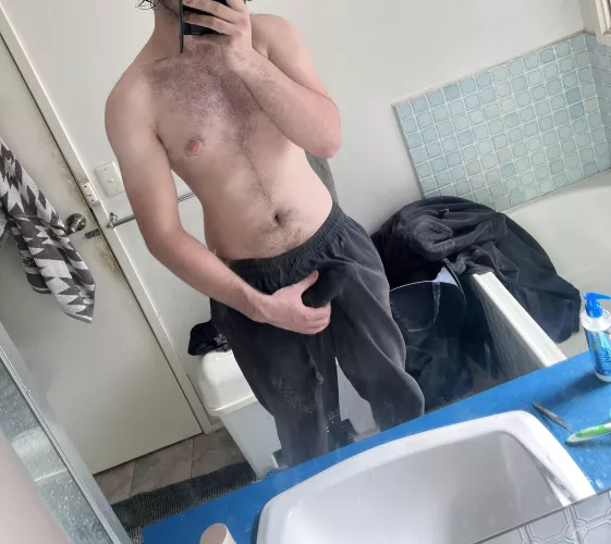 23M4F, looking for a woman who wants their pussy and ass eaten to help me learn how to do it. Would love it if you’re unshaven or clean by drunkwombat2