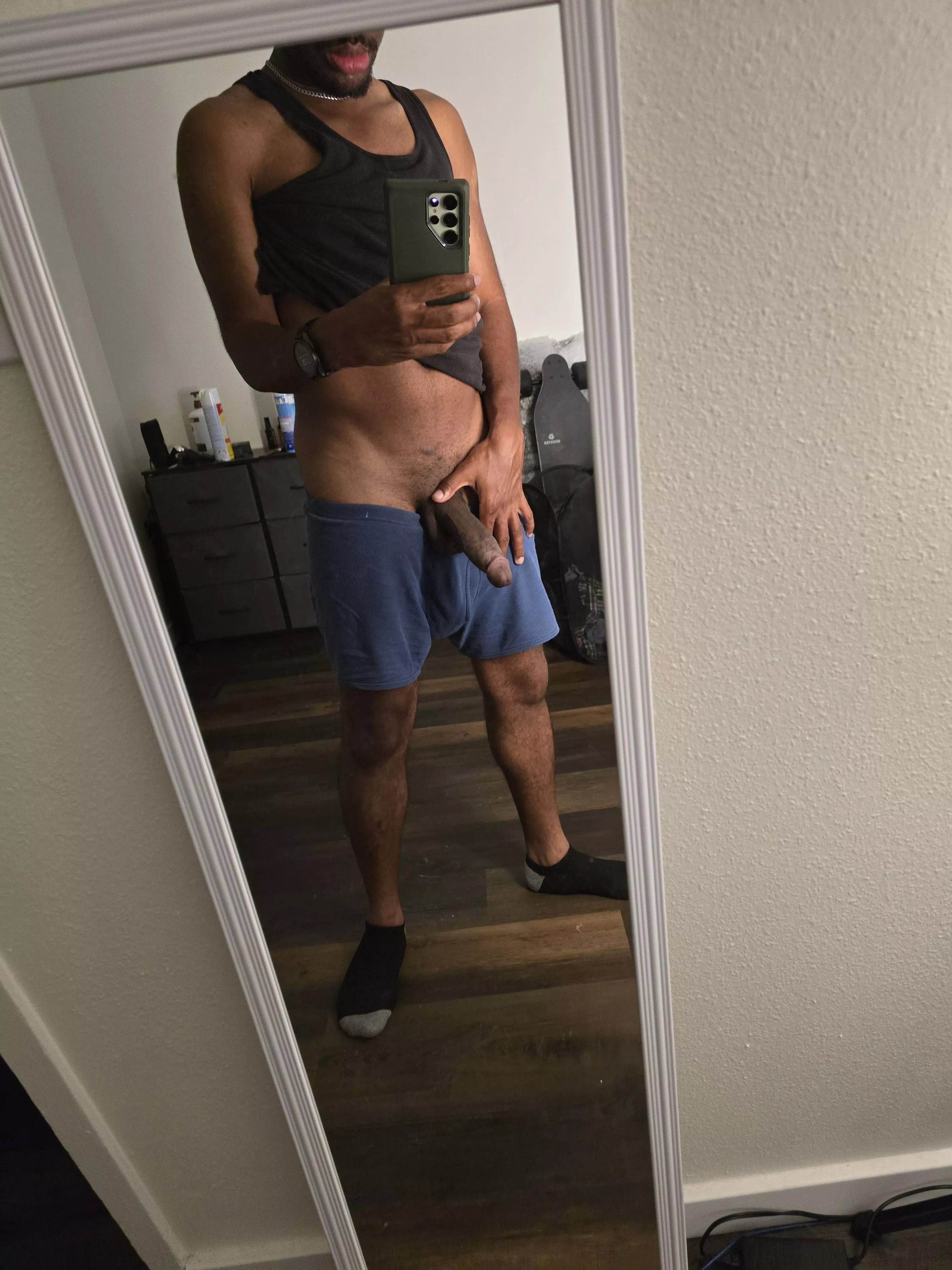 27m, Des moines. Anyone wanna hang out? 👀 posted by dogojustbrowsing