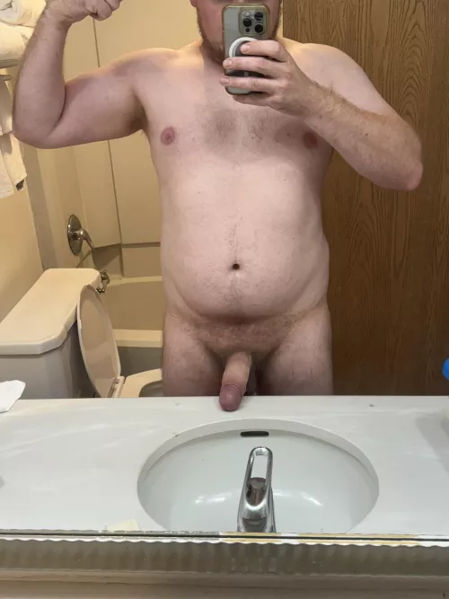 35. Any other tops who like sharing a bottom?  HMU.  by Jcmc2s89