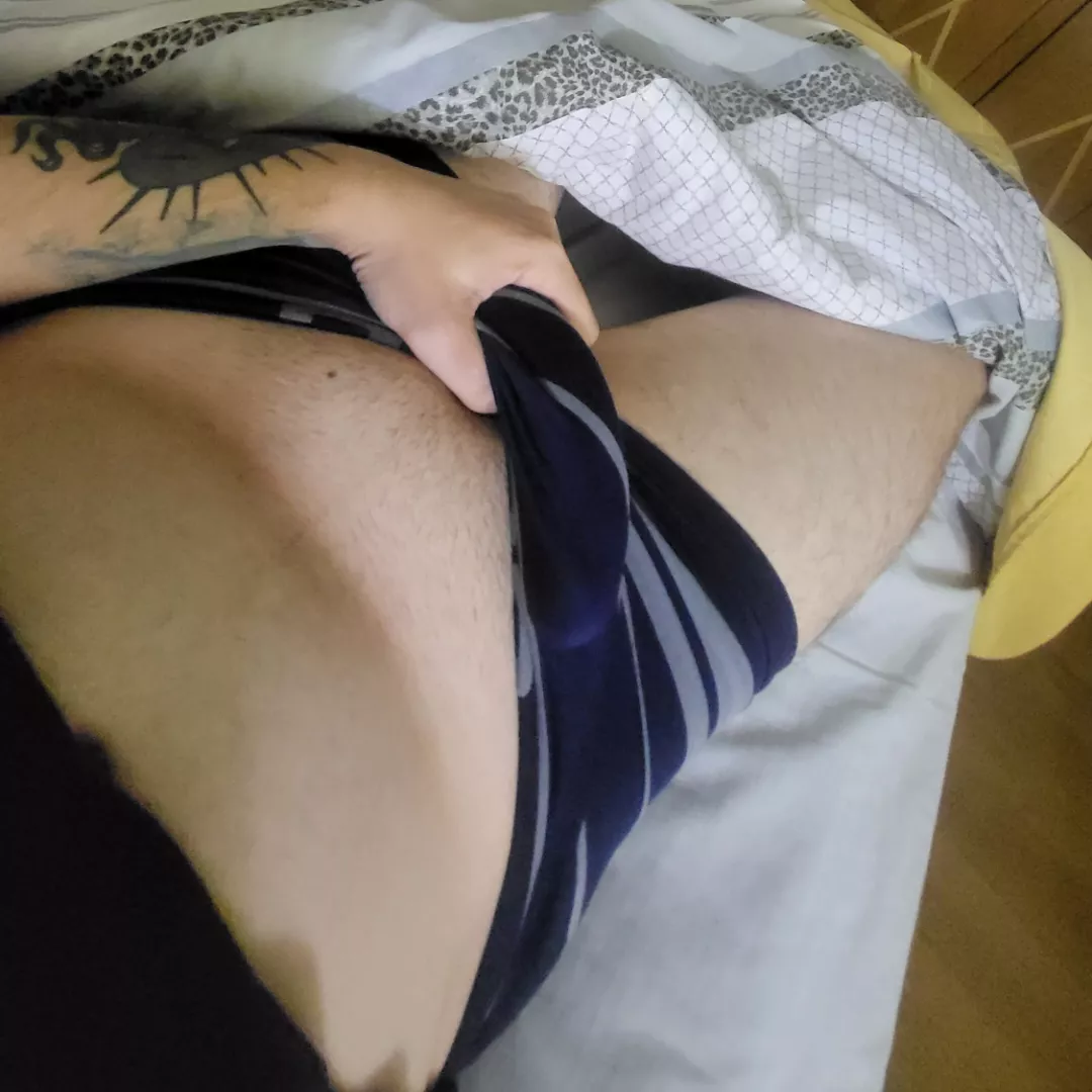 Acabo de llegar a casa y busco a alguien que se masturbe conmigo. Solo mayores de edad que envíen verificación.  posted by PUNTOPNGPUNTOPNG