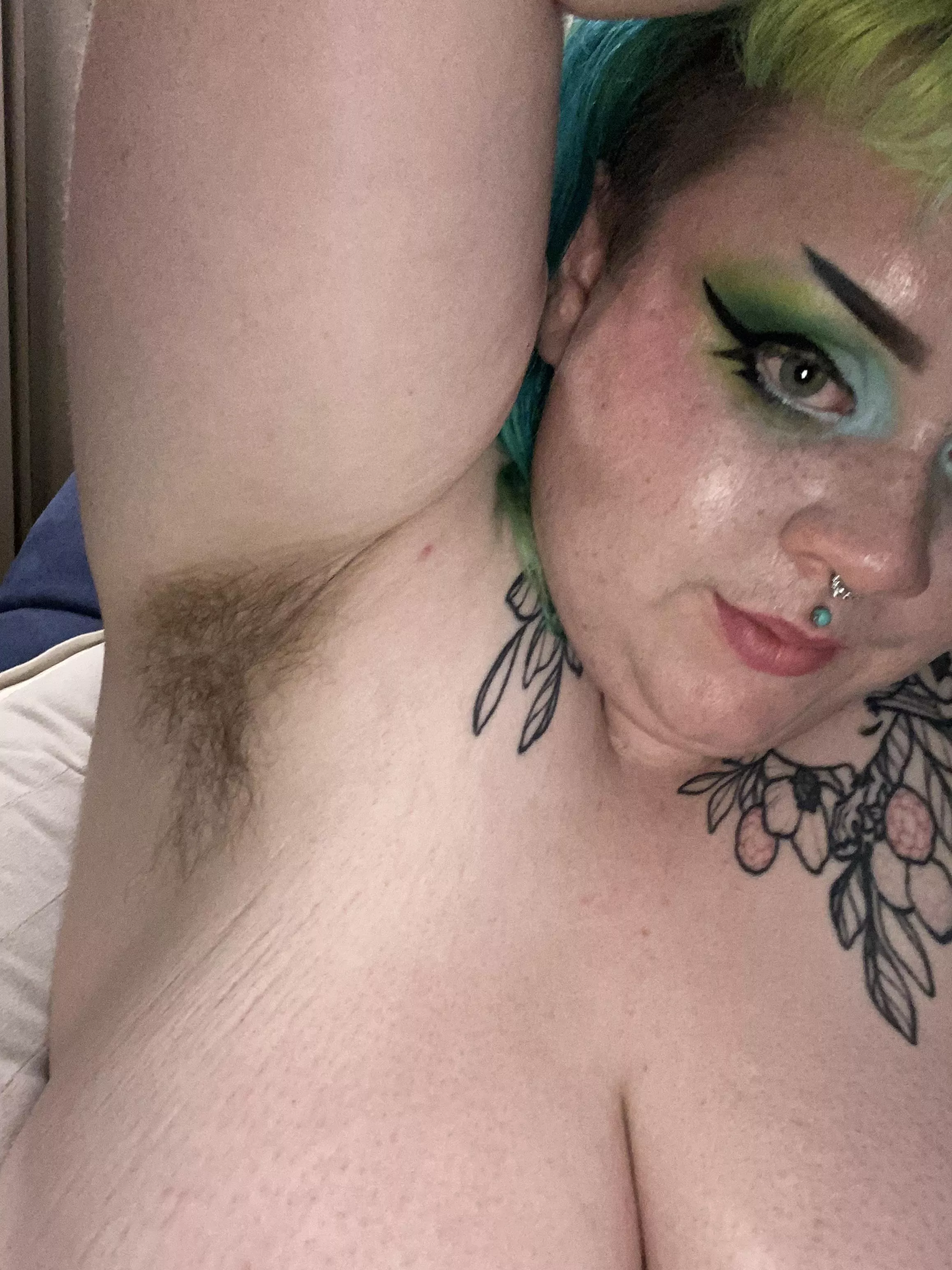 After a sweaty night out posted by peachwitchprivate