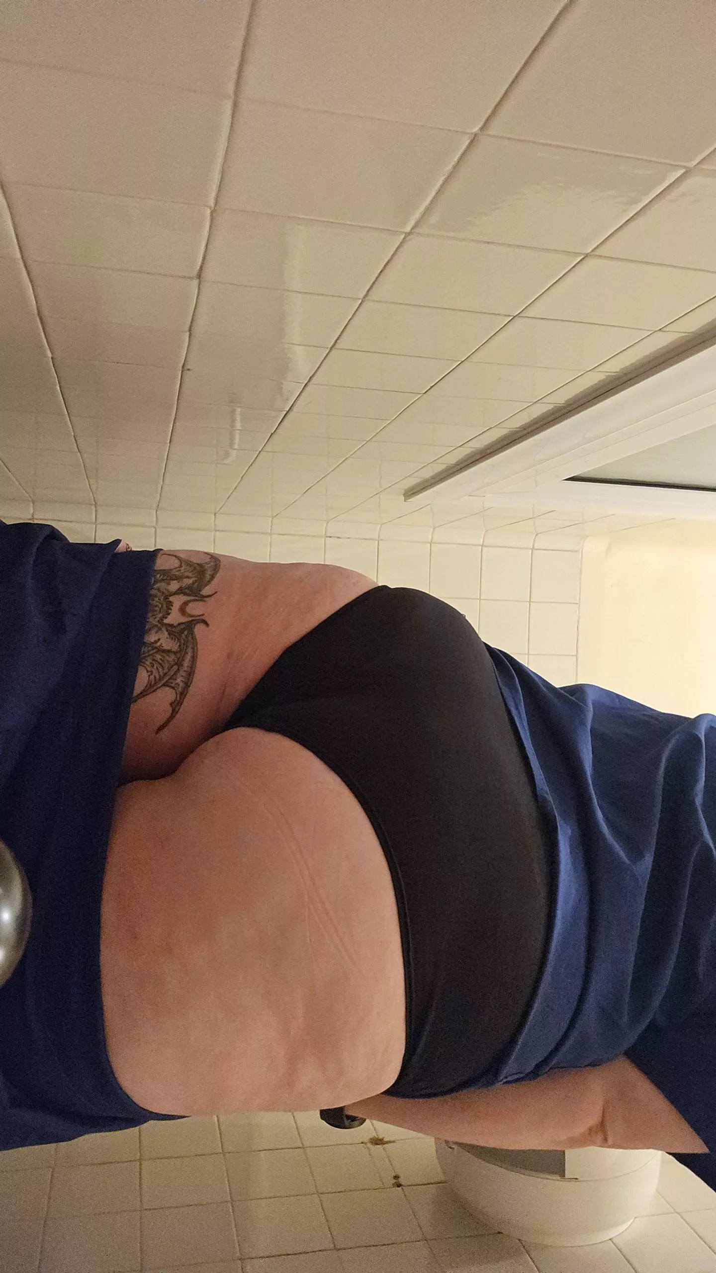 Big butt in scrubs posted by Maatriixx