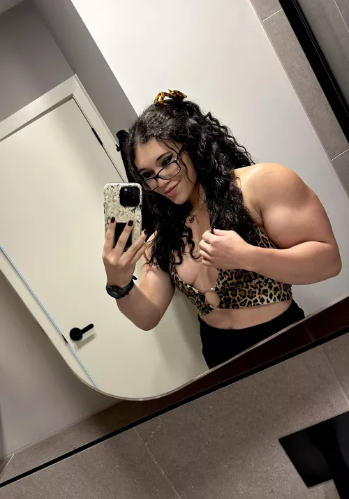 Can’t wait to pump these arms up and have you worship them after  by musclemermaid11