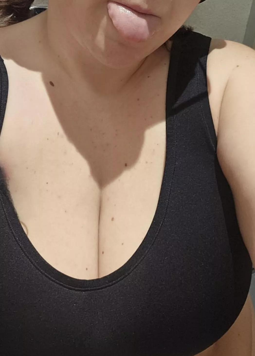 Deepthroat lover seeking friend for fun this week. DDD cup posted by Ladybug_Tablecloth