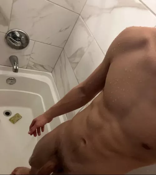 Discreet 26M Bi guy in 336/Winston for Str8 bate/oral today.  Can host 2-4pm today.   DM pics and be ready to meet  by dbrewer17
