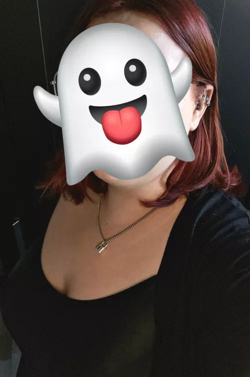 Discrete daycollar by Popular_Energy6785