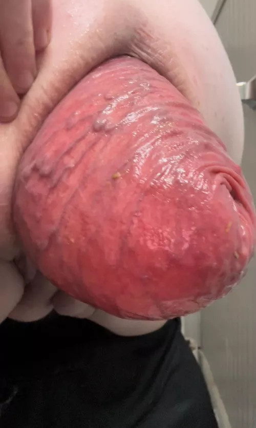 Do you like an extreme closeup?  by SolaG2nd