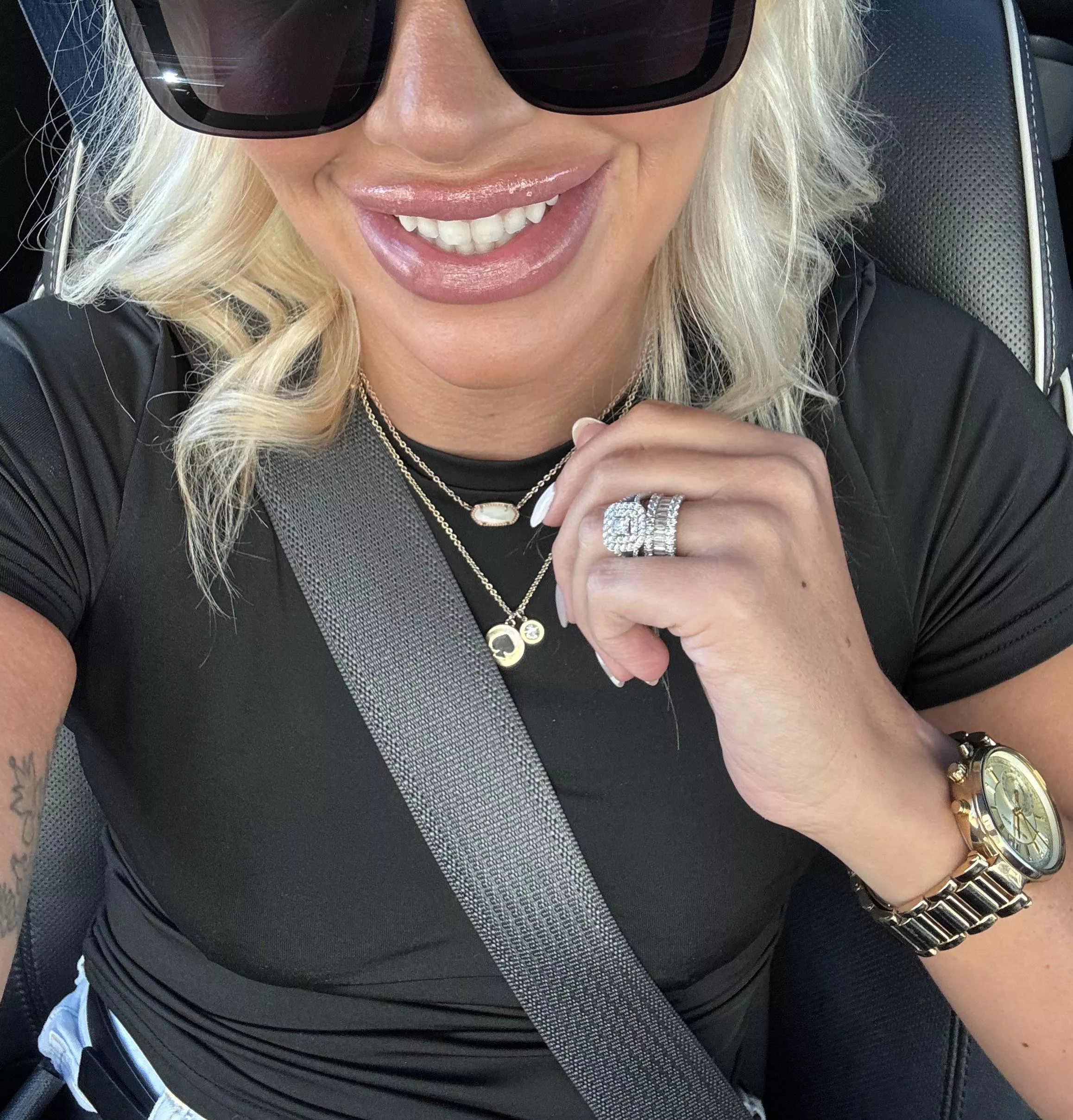 Do you like?  posted by goddesschanelrosexo