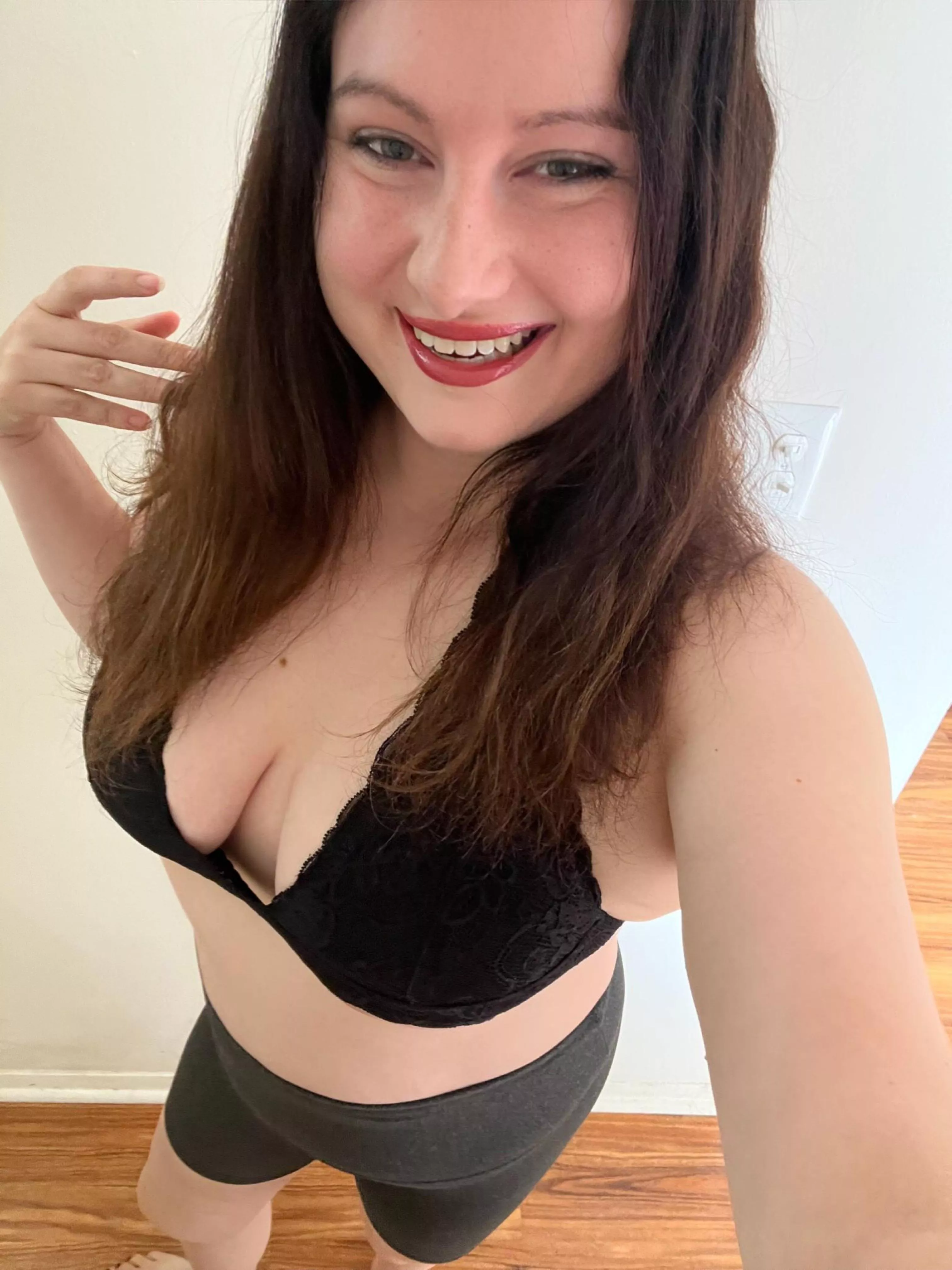 Feeling cute  posted by Mandiallday83