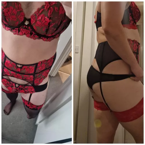 Front or back  by uklingerielover