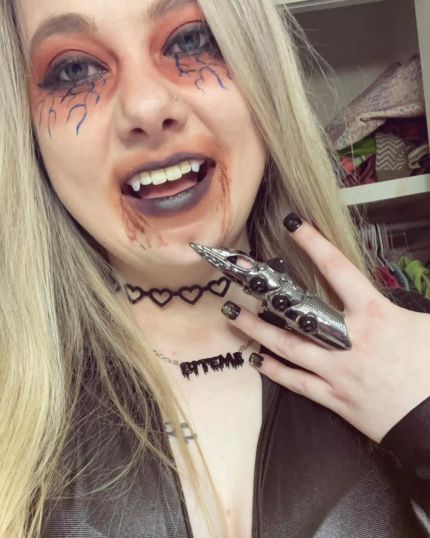 Halloween makeuppp link in comments  posted by Lindsss86