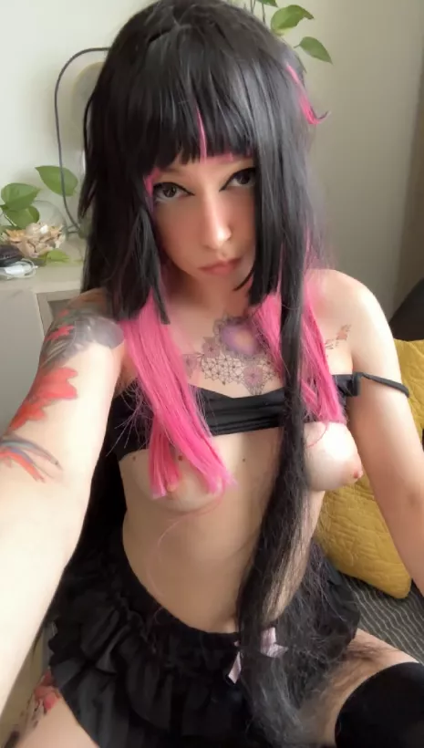 I don't even need a bra 🤭 posted by IvyGamerGirl