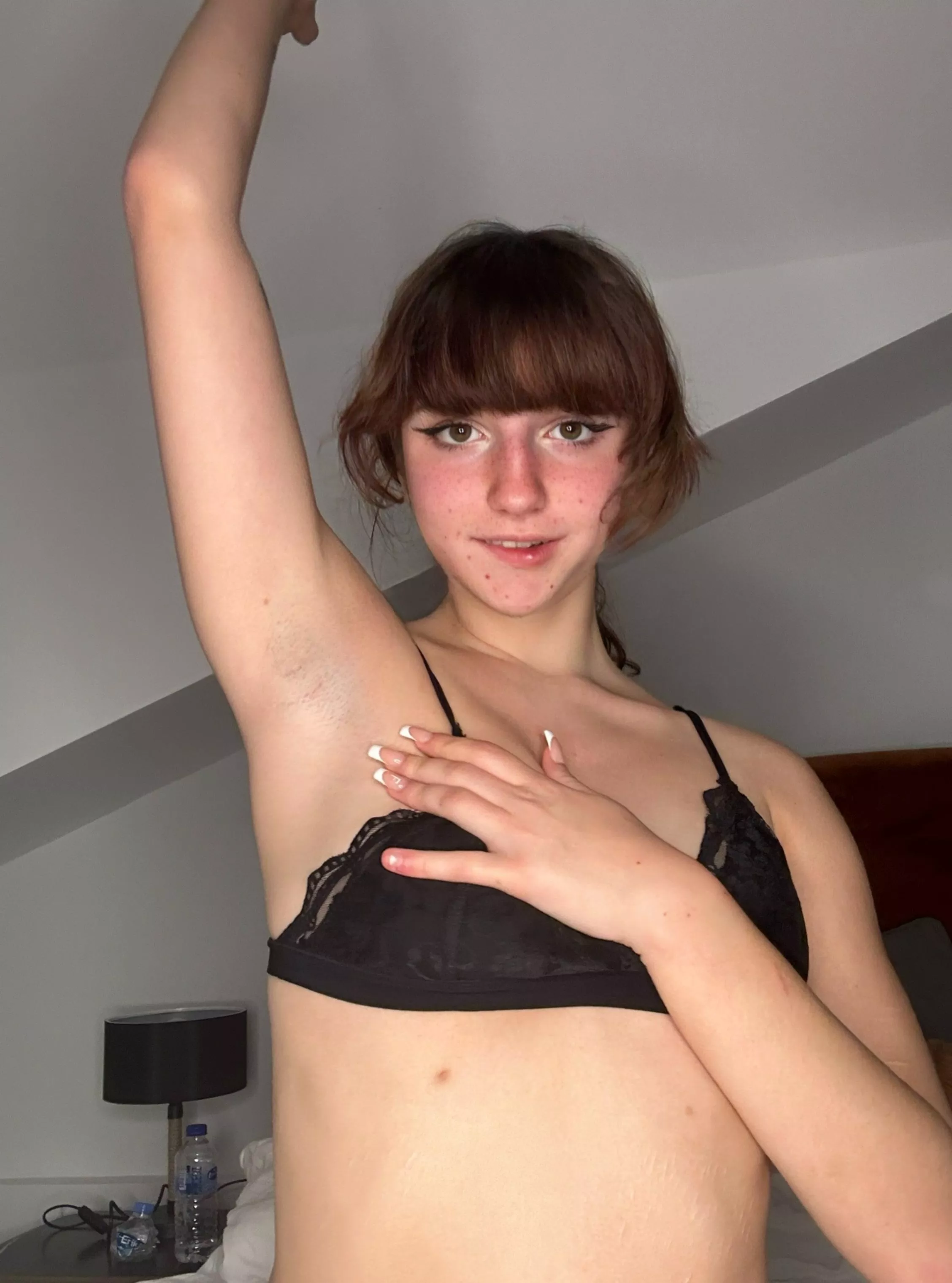 I know my armpits doesnt look good today  posted by Helin-Cutie321
