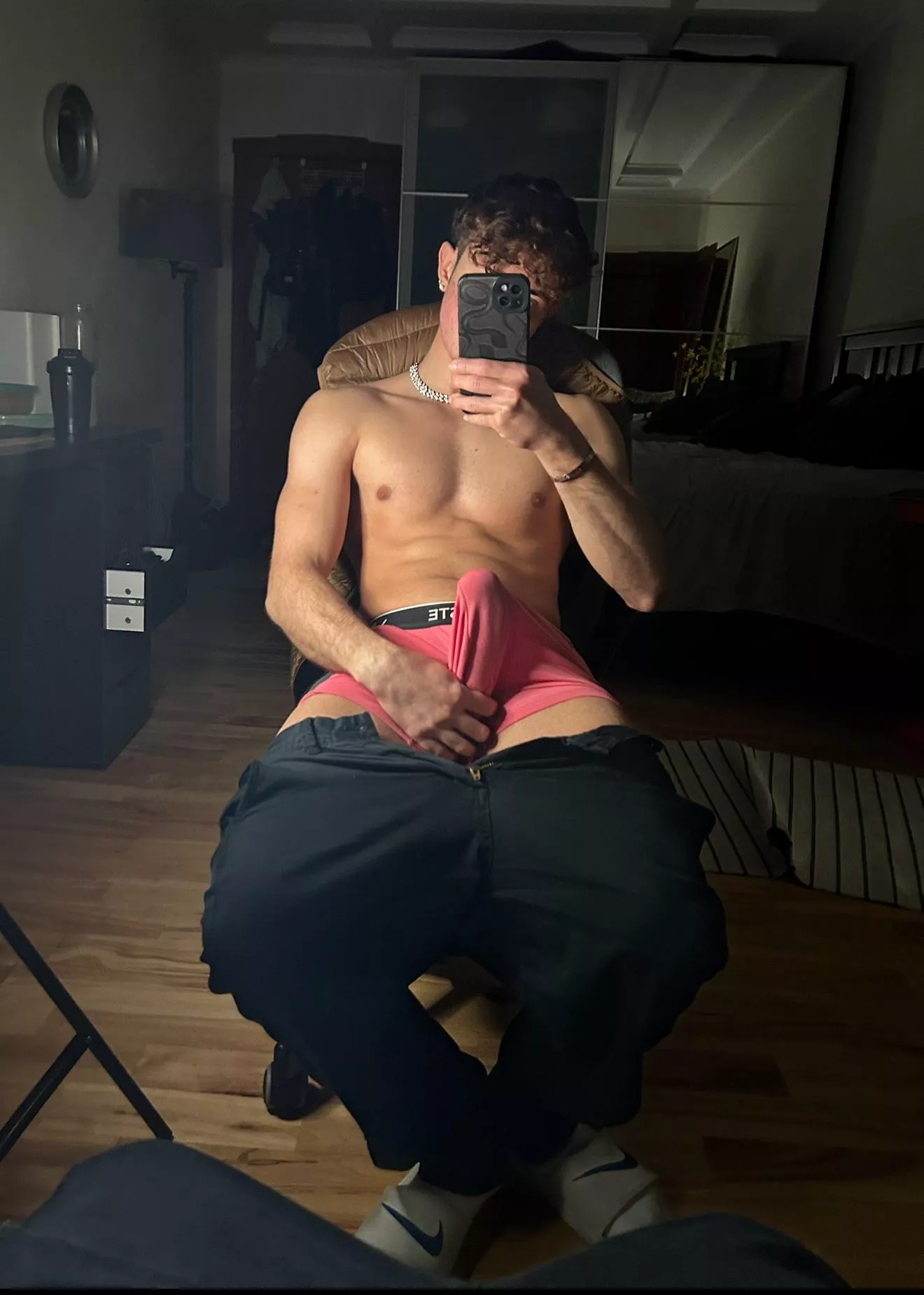 I need a good gym bro  posted by flavio_booy
