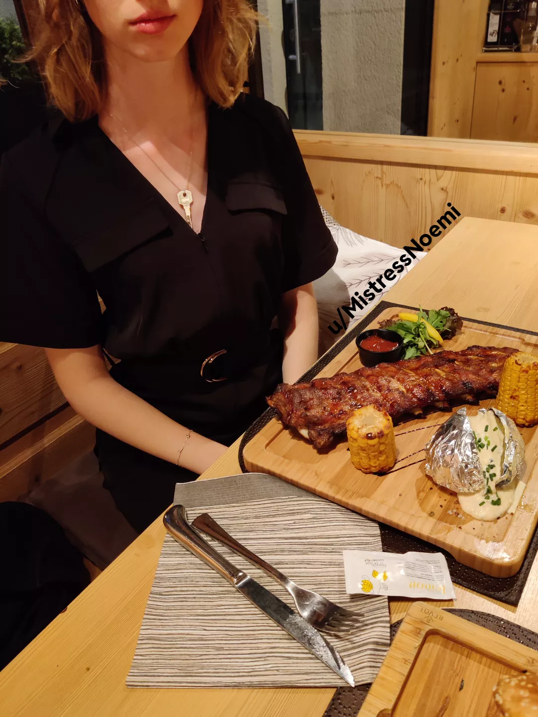 Just a Dinner with my Sub 😈🍽️ posted by MistressNoemi