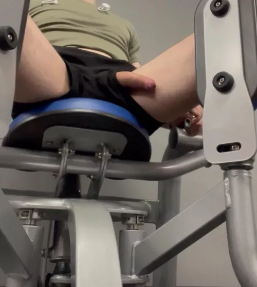 Kept slipping out during my workout. Anyone else have this problem? by The_aussie_showoff