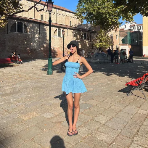 Leggy in Italy - September 2024 by BackgroundWorldly803