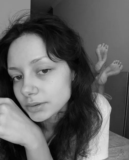 My feet can make you feel exited in custom vid by itsmartapetarda