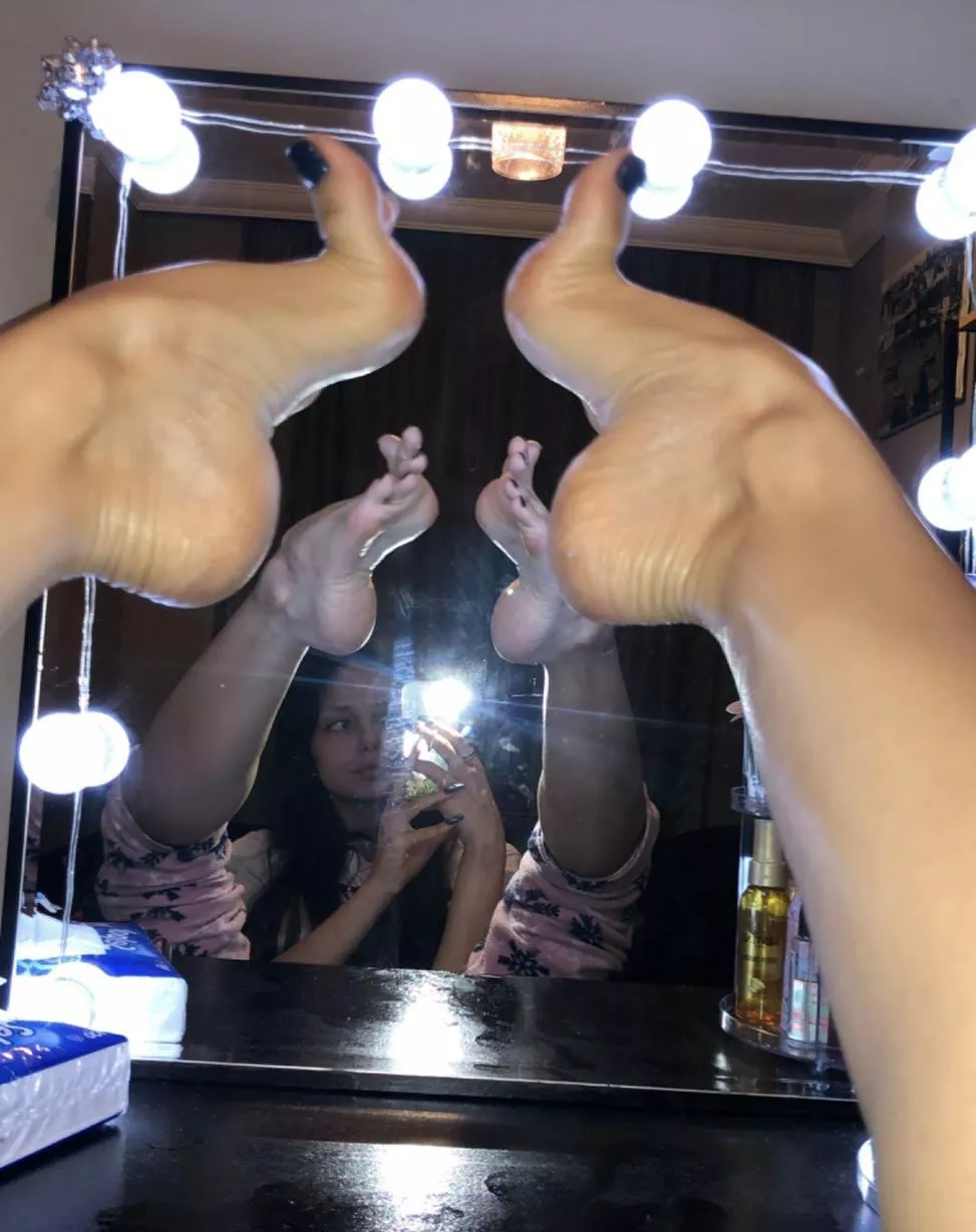 My soles like Nutella. Lick my feet posted by itsmartapetarda