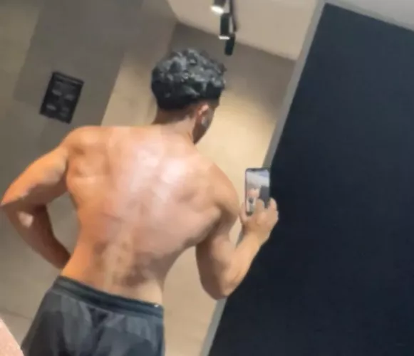 Not the only kind of back shots I like ;) 19M by Flaky_Love_3304